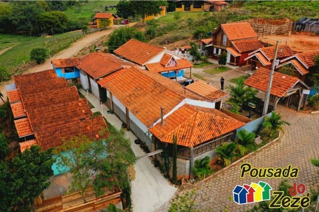 Pousada Do Zeze Bueno Brandao Ngoại thất bức ảnh